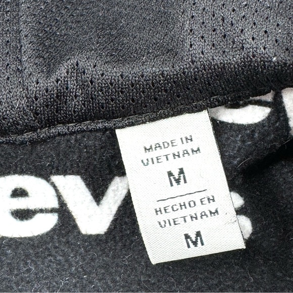 LEVIS Hooded Softshell Full Zip Bomber Jacket - Picture 13 of 15